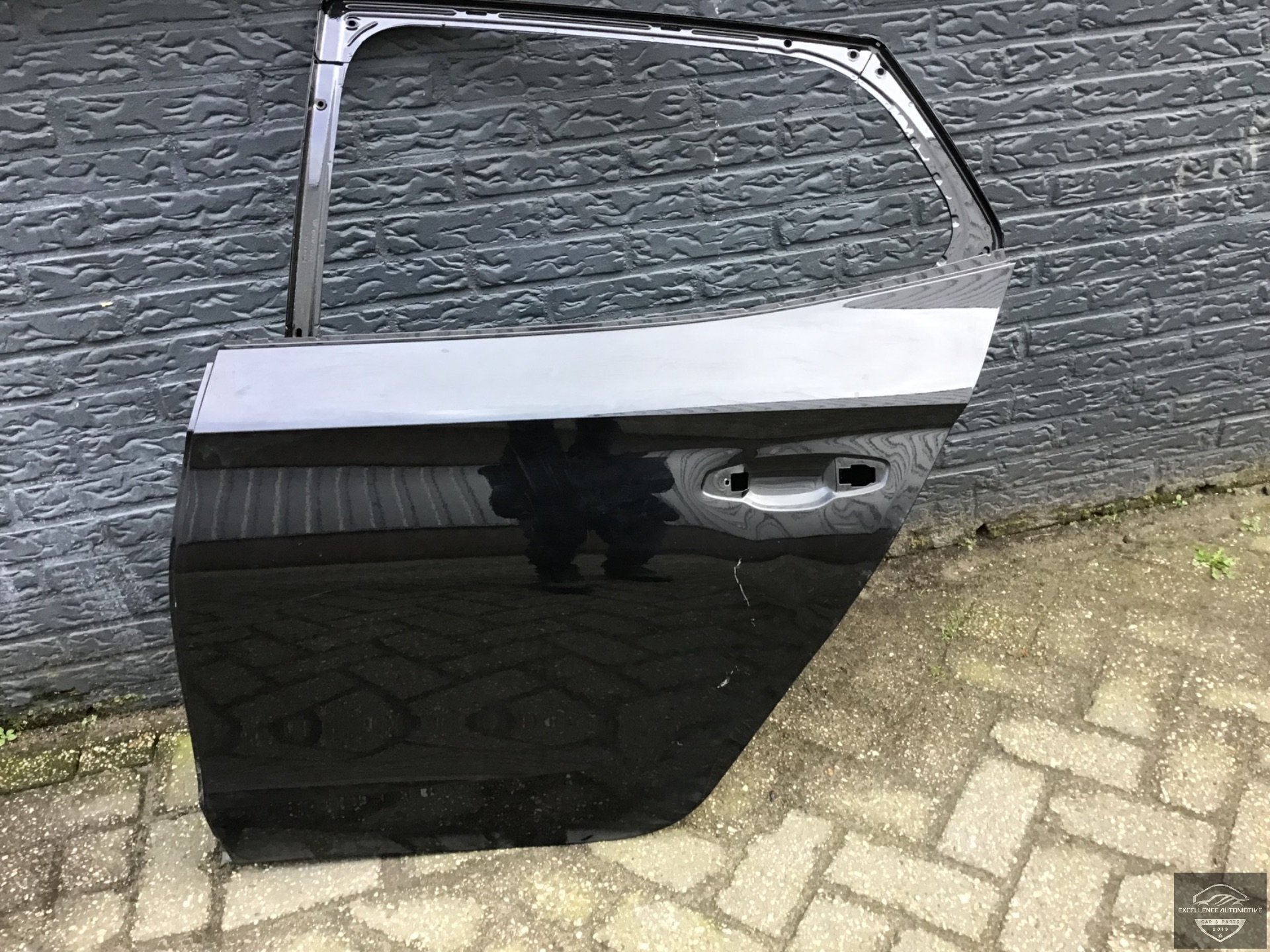 Skoda Fabia 4 6VA 2022+ Portier Deur Links Achter Origineel!, Auto-onderdelen, Deur, Tr. Vaclava Klementa 869
293 01  Mlada Boleslav, CZ