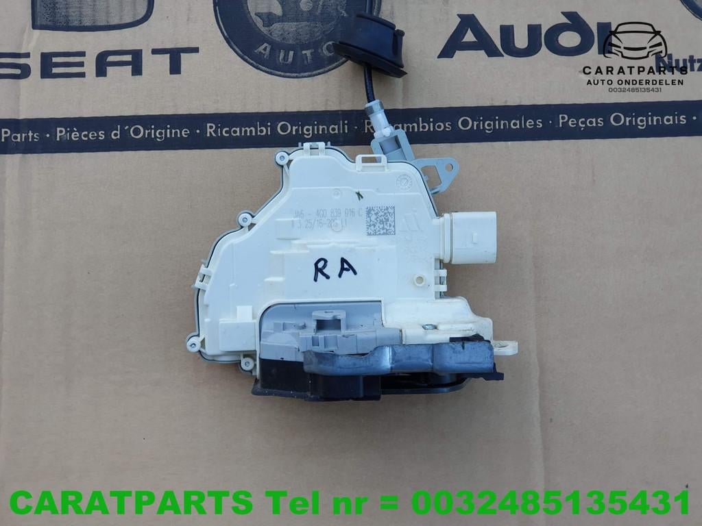 4G0839016C RS6 portierslot RS3 deurslot A7 A6 Q7 A3 Q3 Q2 S6, Auto-onderdelen, Elektronica en Kabels, Audi, Volkswagen, Gebruikt