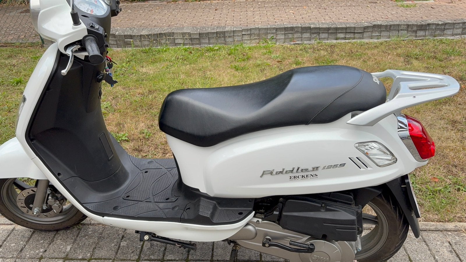 Prachtige scooter Sym Fiddle 2 ,125S, Ophalen, Zo goed als nieuw, Fiddle