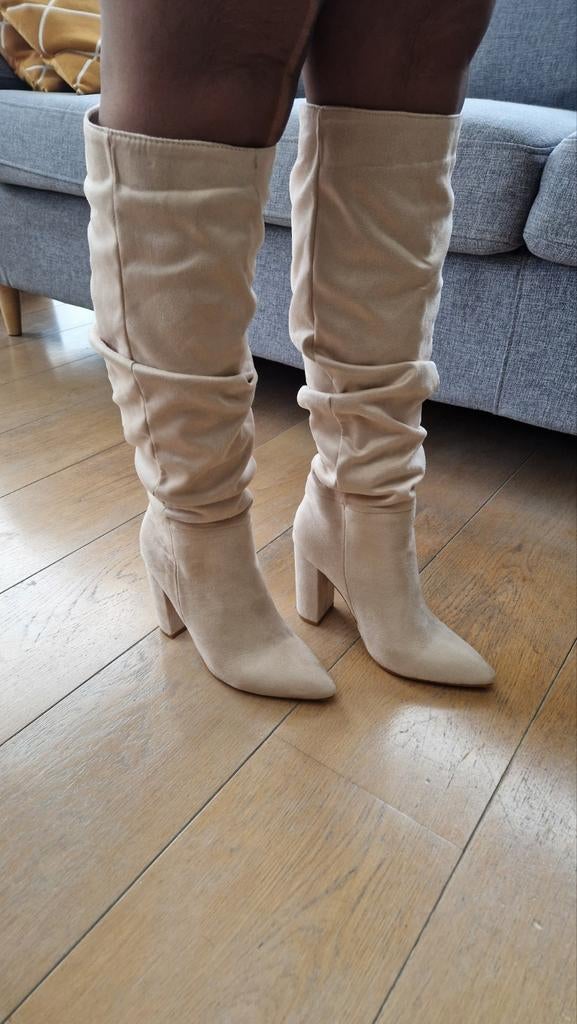 Dames laarzen wit maat 38. Nieuw., Kleding | Dames, Schoenen, Ophalen, Wit