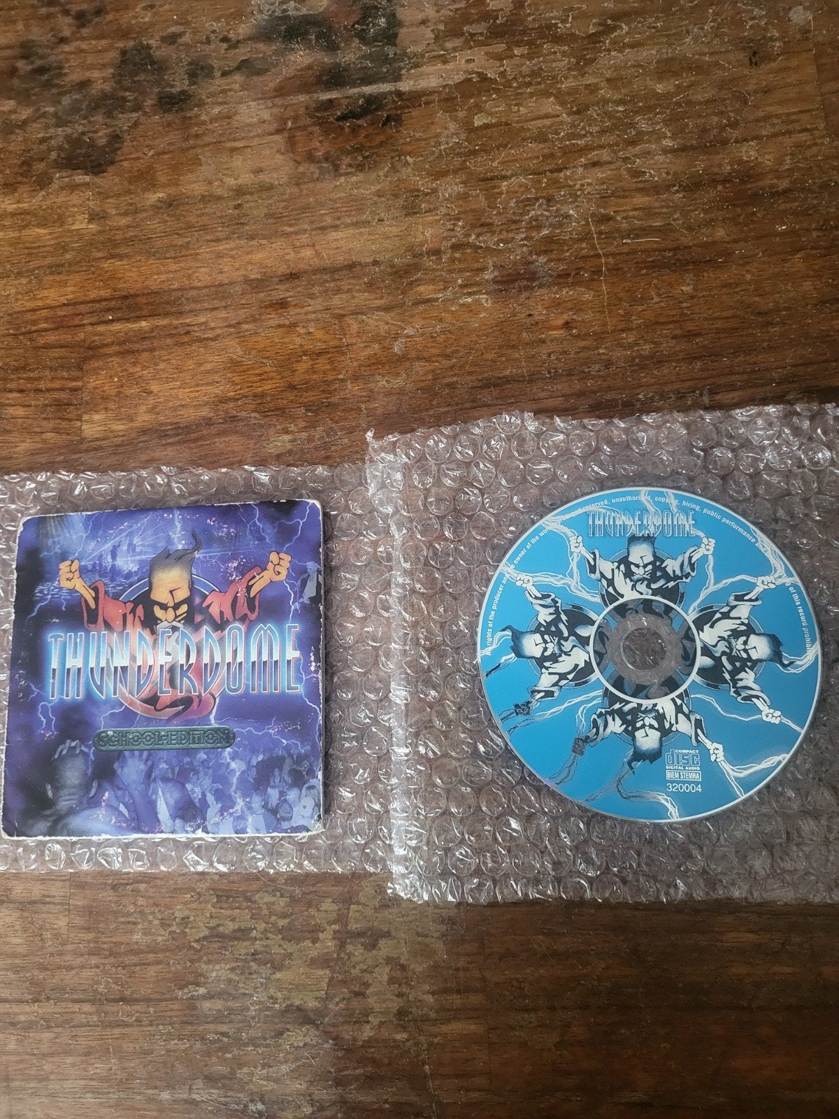 Thunderdome school edition, Cd's en Dvd's, Cd's | Dance en House, Verzenden