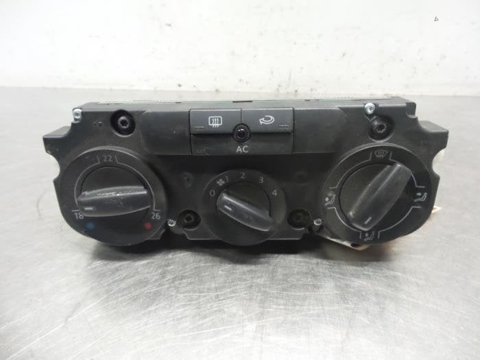 Panneau de commandes chauffage d'un Volkswagen Passat (Passa, -, 3 mois de garantie, Utilisé, -