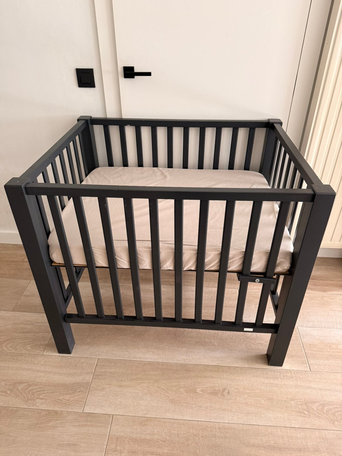 Quax babypark (indien gewenst,verschoontafel beschikbaar), Ophalen, Gebruikt, Rechthoekig, In hoogte verstelbaar