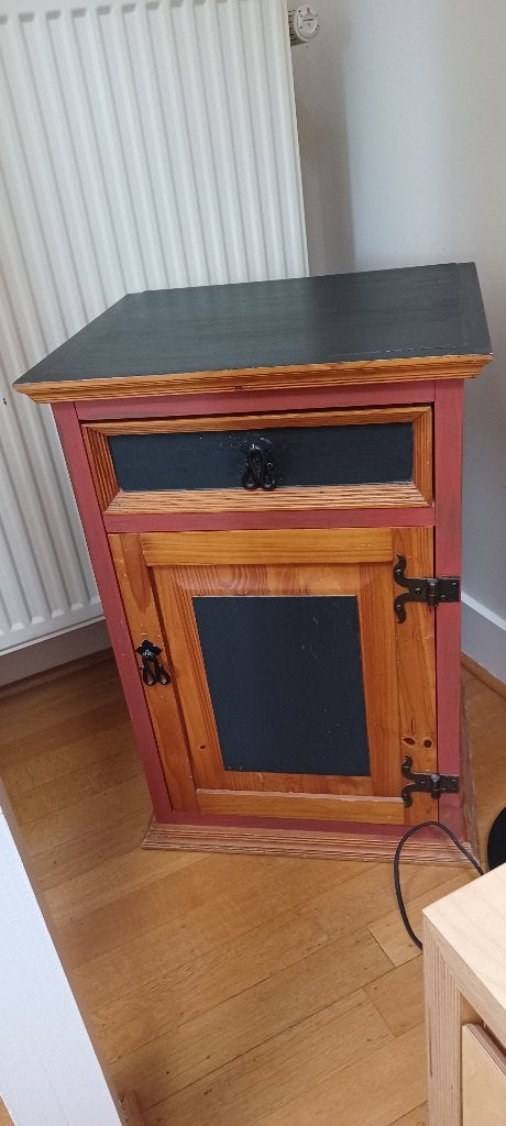 Petit Meuble de Rangement, Enlèvement, Utilisé