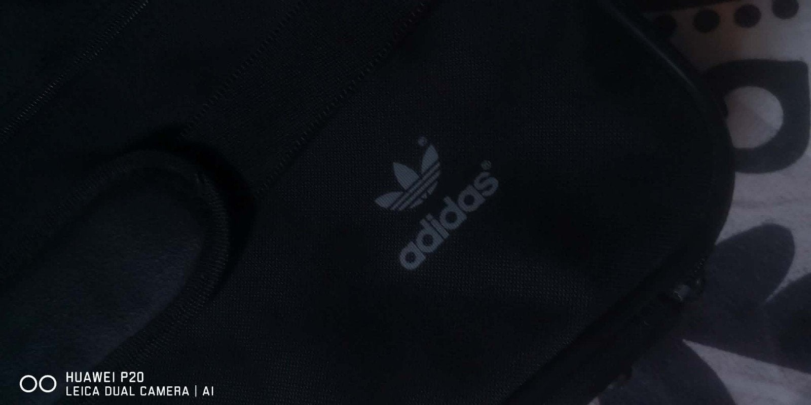 Adidas sac pc ou au autre bcp compartiments, Informatique & Logiciels