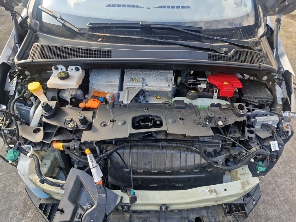 VASE D'EXPANSION Renault Zoé (AG) (|217101652R|), Renault, Utilisé, Peter-Huppertz-Straße 5
51063  Köln, DE, Dialog.deutschland@renault.de