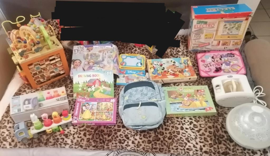 Lot d'articles pour enfants (jouets, art créatifs,....), Divers, Lots de brocante, Enlèvement, Utilisé