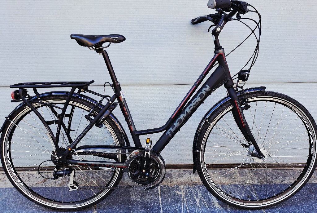 Trekking bike Thompson état comme neuf prix325€048981/3734, Frein sur jante, Frein à main, Comme neuf, 47 à 50 cm