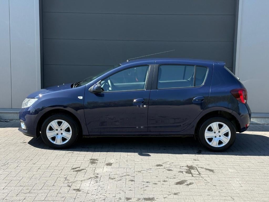 Dacia Sandero benzine 37000km, Auto's, Voorwielaandrijving, 898 cc, Stof, Blauw