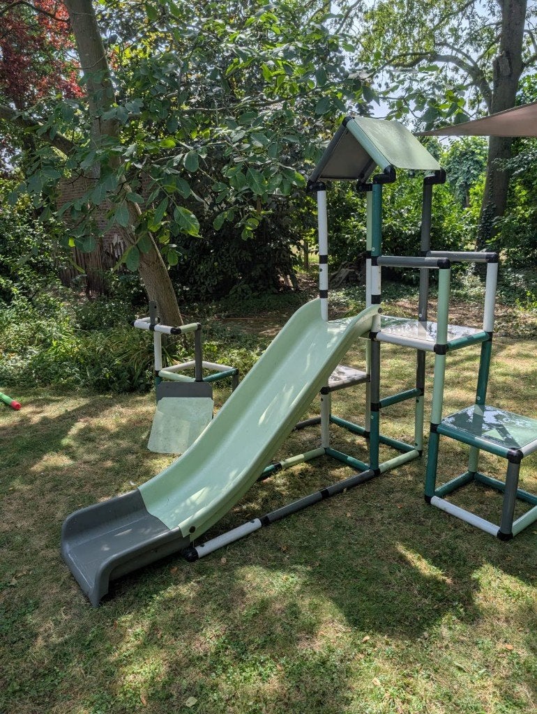 Quadro speelrek / klimrek + glijbaan  – mooie staat, Kinderen en Baby's, Ophalen, Gebruikt, Glijbaan