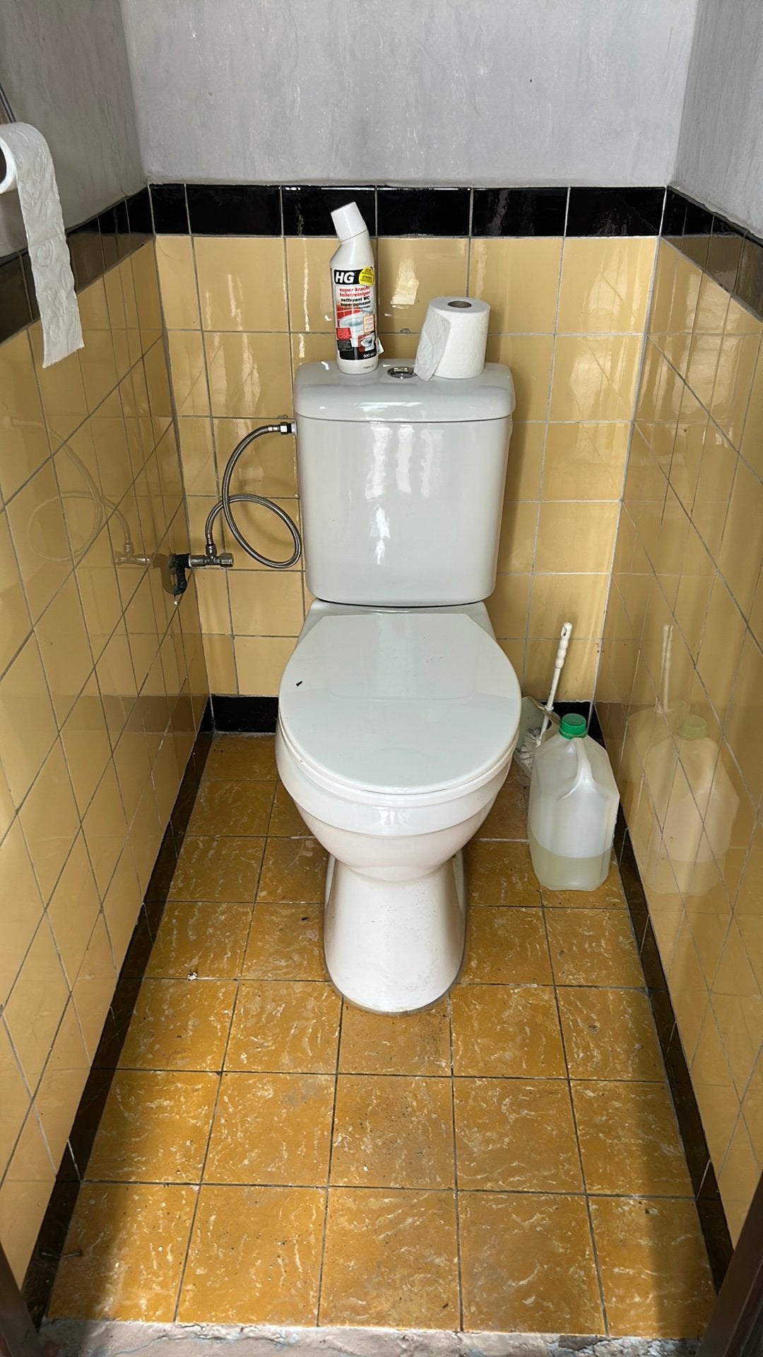 Gratis toilet proper, Enlèvement, Comme neuf