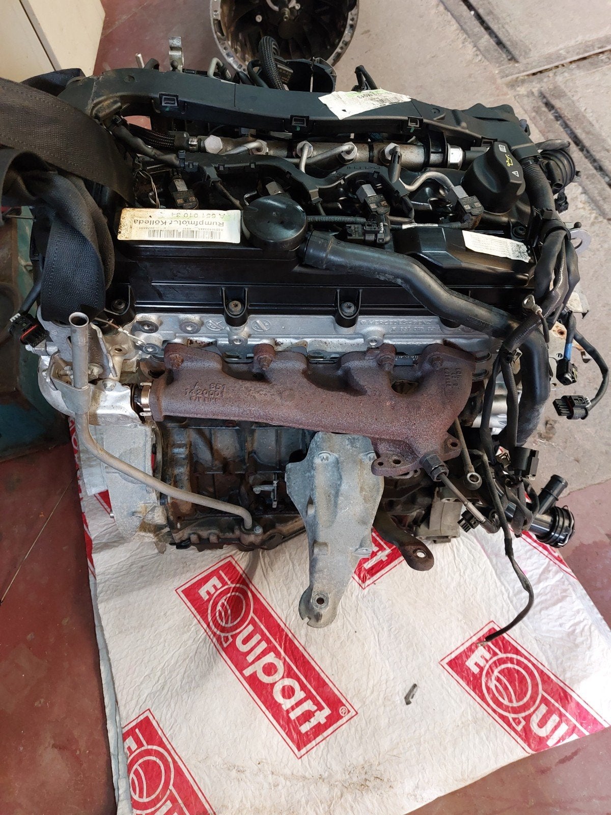moteur mercedes E 200 w212, Autos : Pièces & Accessoires, Enlèvement ou Envoi