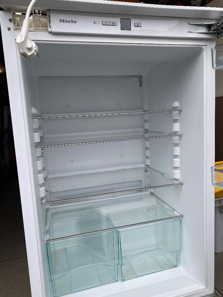 Ingebouwde ijskast, 45 tot 60 cm, Ophalen, 85 tot 120 cm, Zonder vriesvak