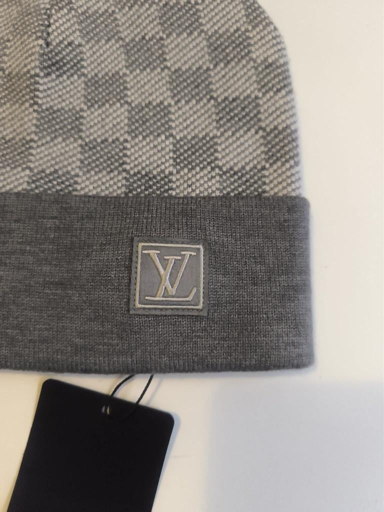 bonnet  gris/noir avec étiquette, Enlèvement ou Envoi, Neuf, Casquette ou Bonnet