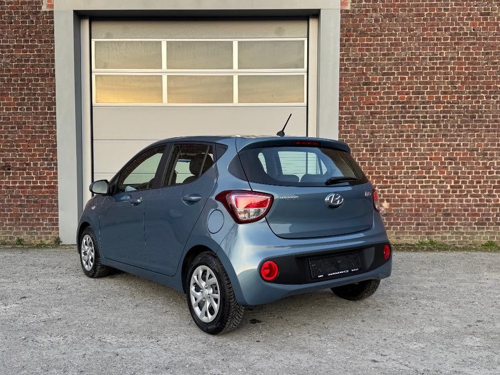 Hyundai I10-2019-8220 km!-airco-benzine-Garantie-NIEUWSTAAT, Autos, Hyundai, Achat, 998 cm³, Entreprise, Boîte manuelle