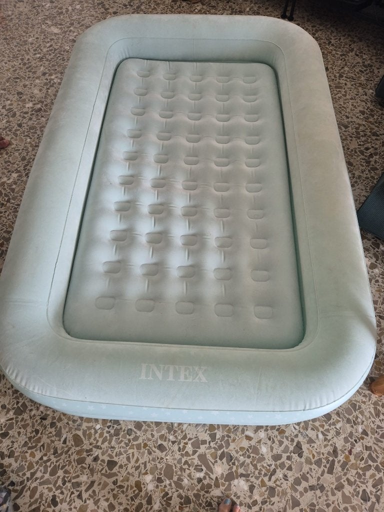 matelas enfant gonflable, Caravanes & Camping, Enlèvement, Comme neuf, 1 personne