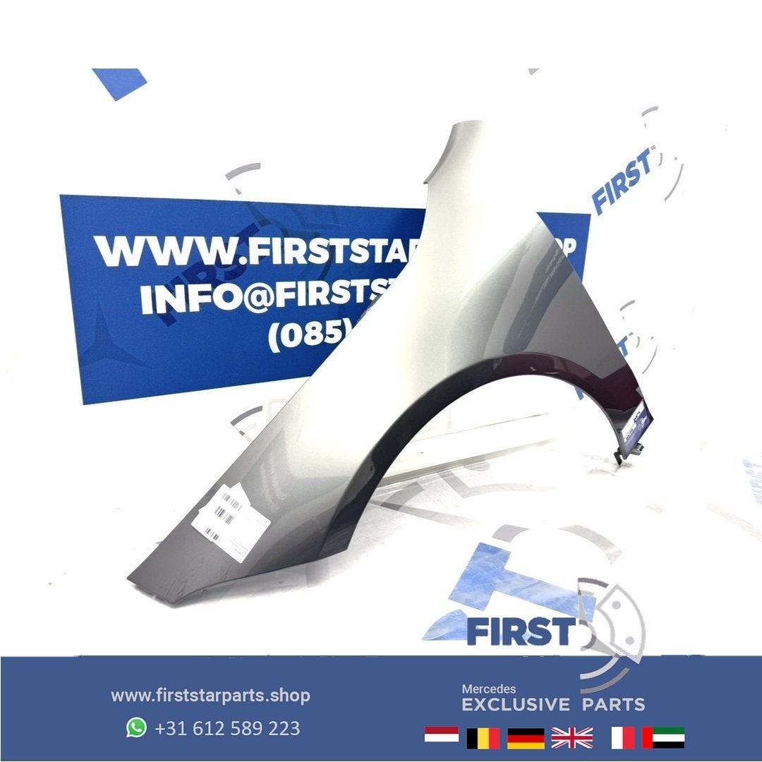 W118 CLA ZIJSCHERM LINKS Mercedes A1188810300 CLA35 AMG 2018, Gebruikt, -, Links, Ophalen of Verzenden