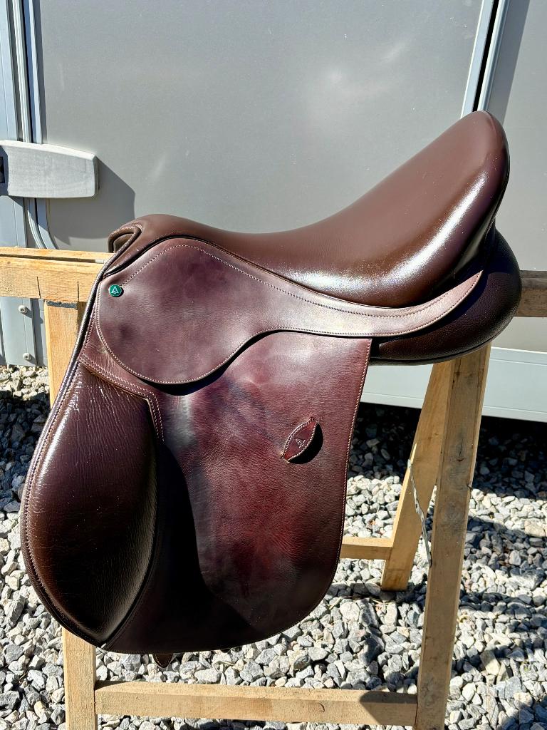 Selle mixte Arena (Bates), Enlèvement, Comme neuf, Obstacle