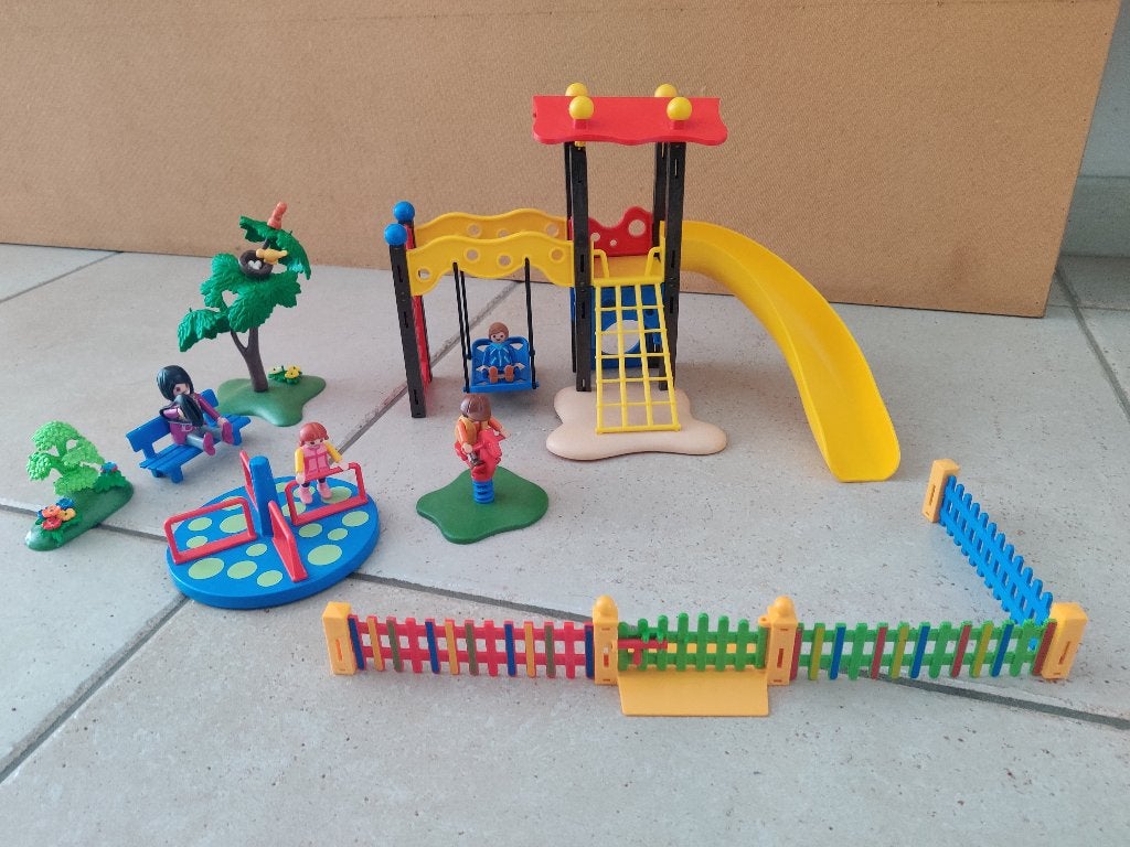 playmobil city life speeltuin, Kinderen en Baby's, Speelgoed | Playmobil, Ophalen, Complete set, Overige typen, Zo goed als nieuw