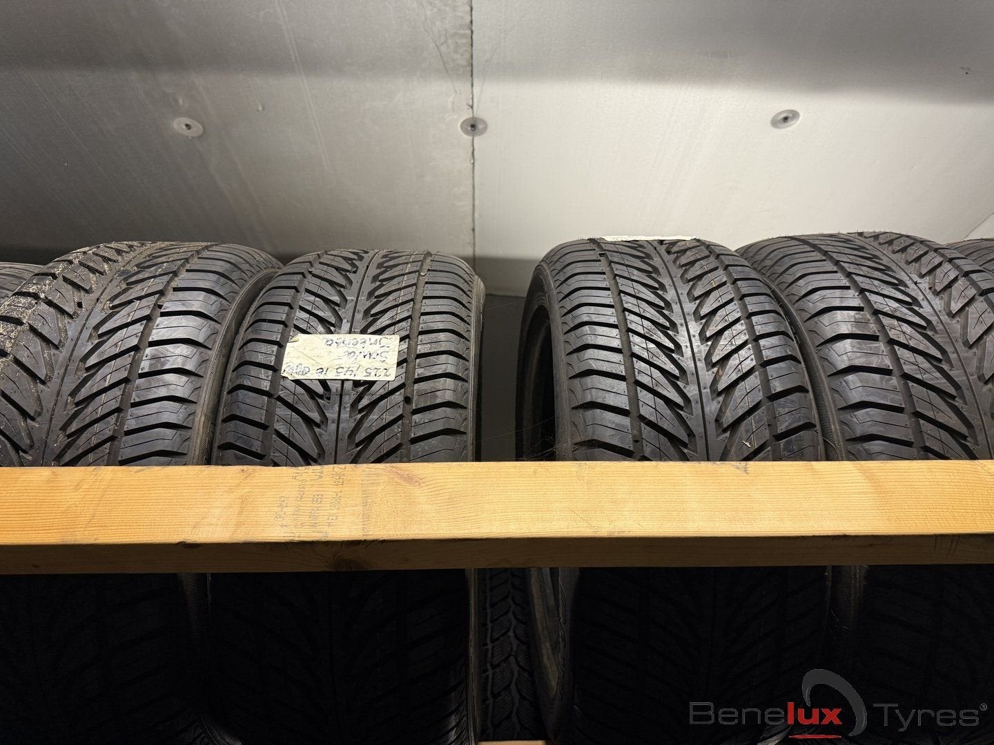 225/45ZR16 Sava 225/45 R16 225/45/16 2254516 225/45R16 ZR16, Auto-onderdelen, -, Nieuw, Ophalen of Verzenden, Band(en)