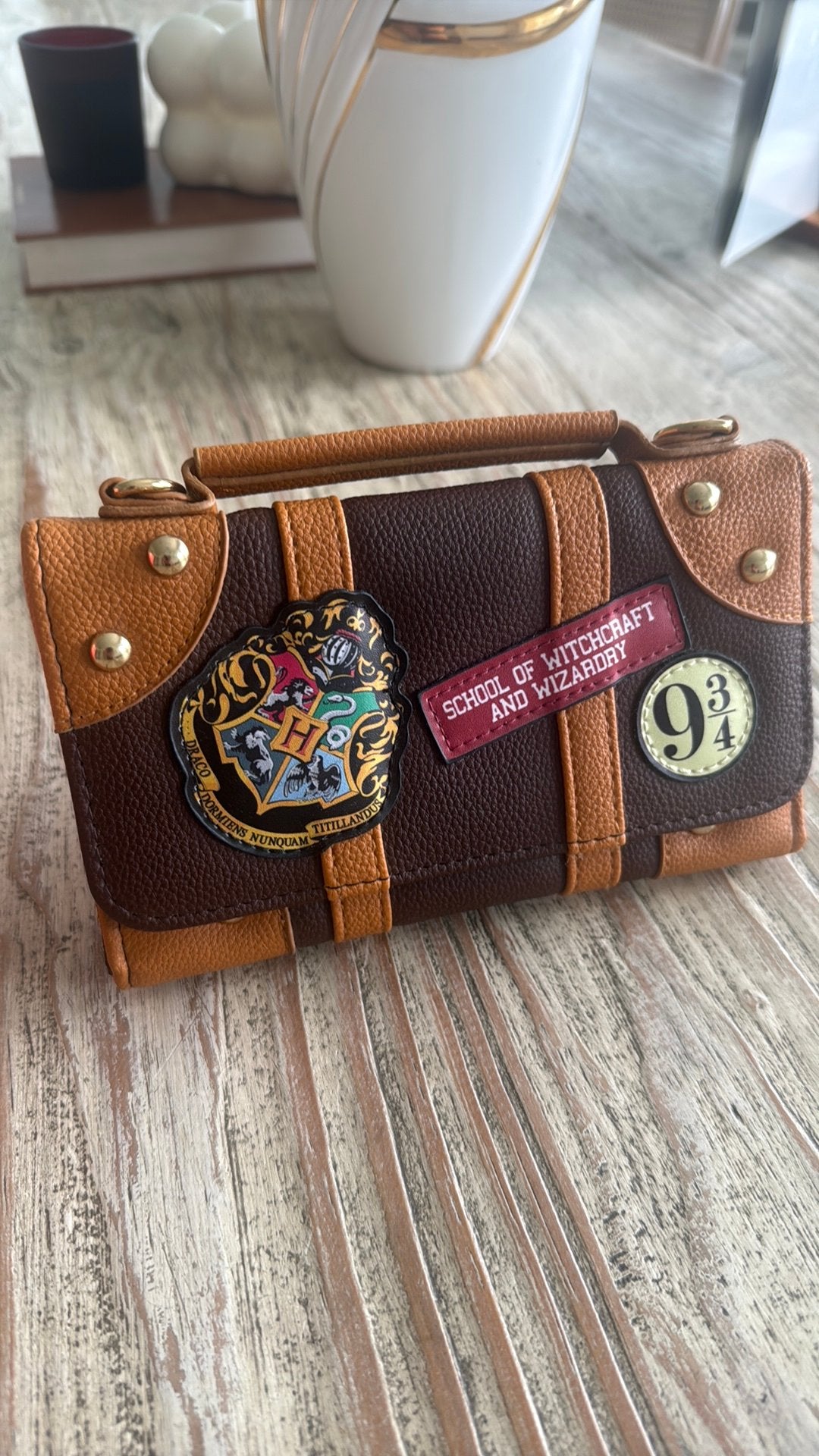 Harry Potter Hogwarts portemonnee – koffer model, Handtassen en Accessoires, Ophalen of Verzenden, Zo goed als nieuw