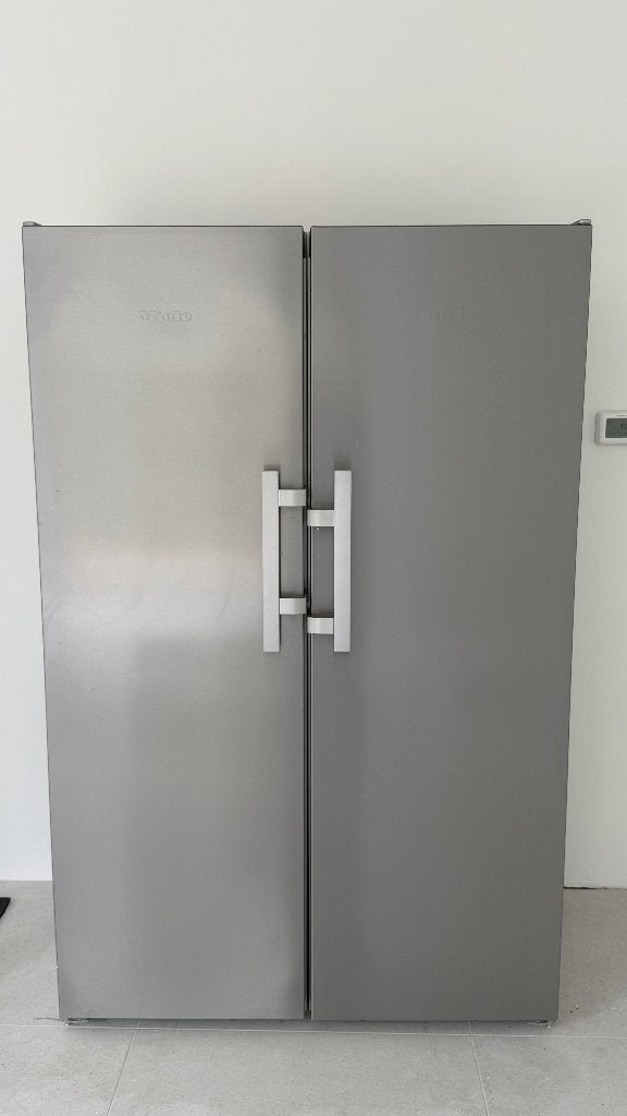 Miele koelkast en diepvrieskast set, Ophalen, 200 liter of meer, 60 cm of meer, Met aparte vriezer