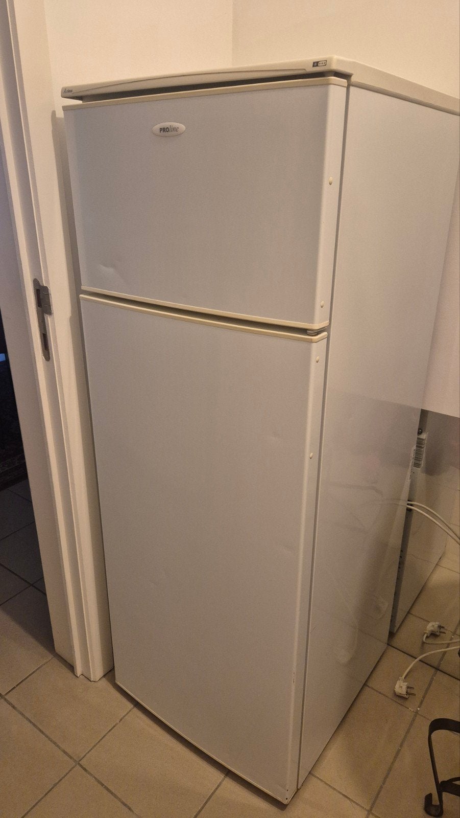 Frigo, Ophalen, Gebruikt, 120 tot 140 cm, 100 tot 150 liter