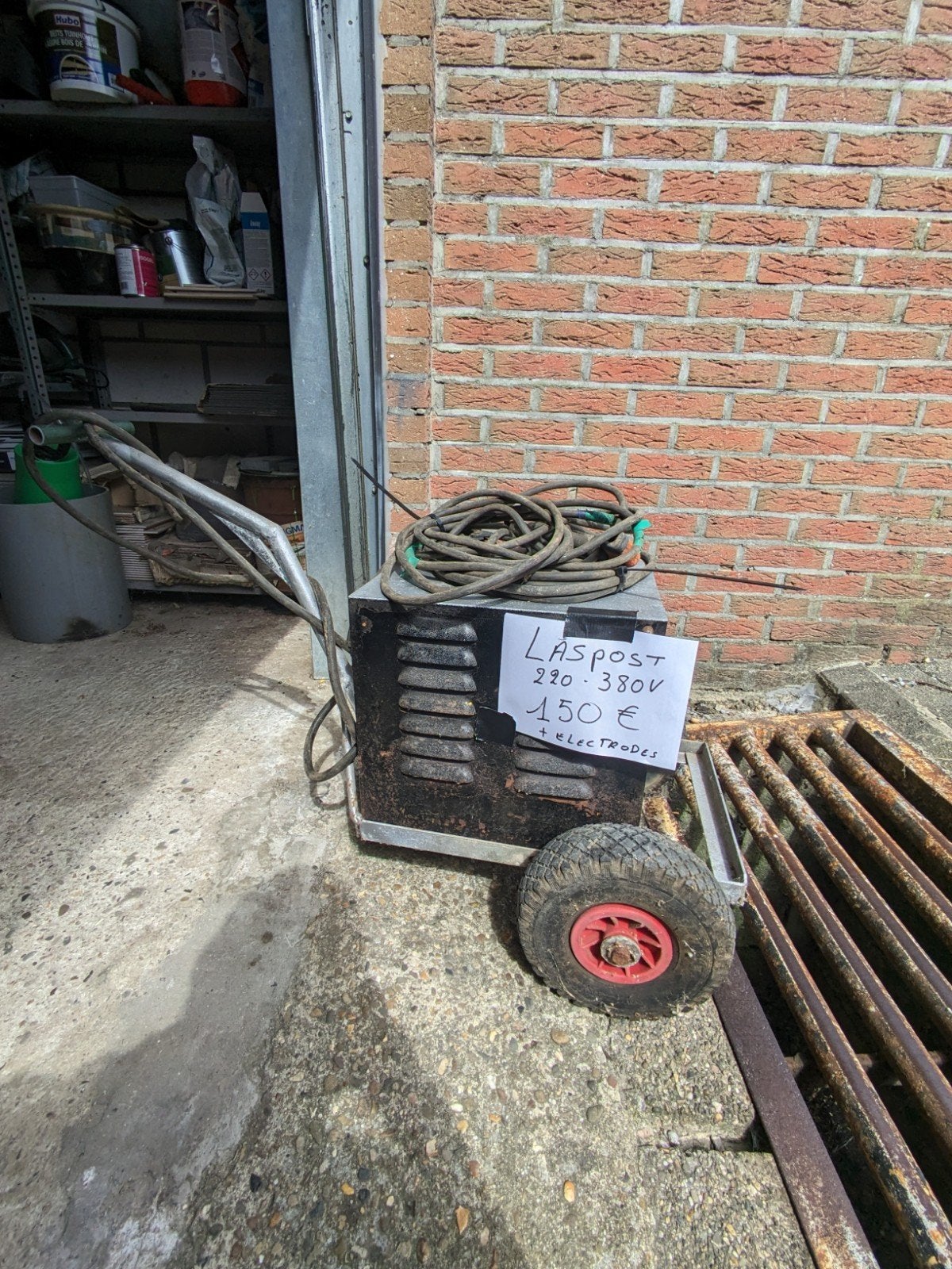 Esab laspost, Bricolage & Construction, Enlèvement