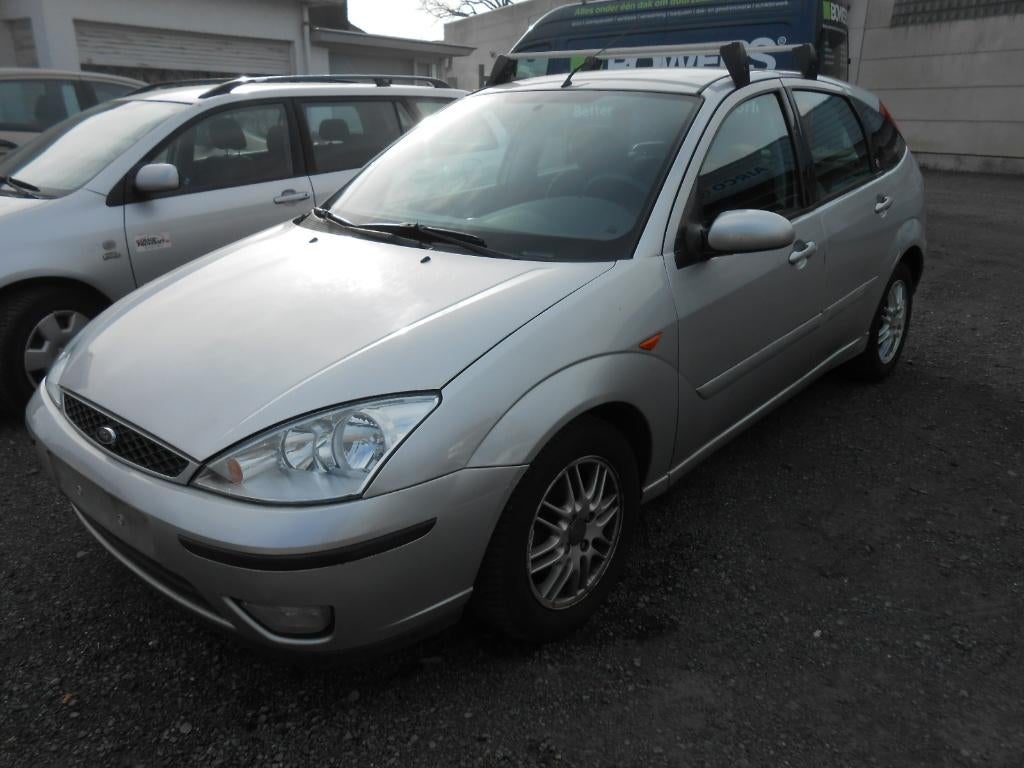 Ford Focus 2004 Euro 4 1.6 i Benz * 500 eur sans inspection, Autos, Focus, Argent ou Gris, Boîte manuelle, 5 portes