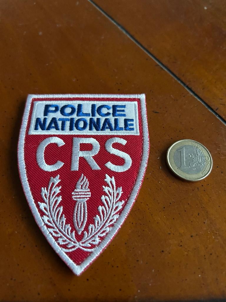 écussons brodés, médaille - police et gendarmerie française, Collections, Enlèvement, Neuf