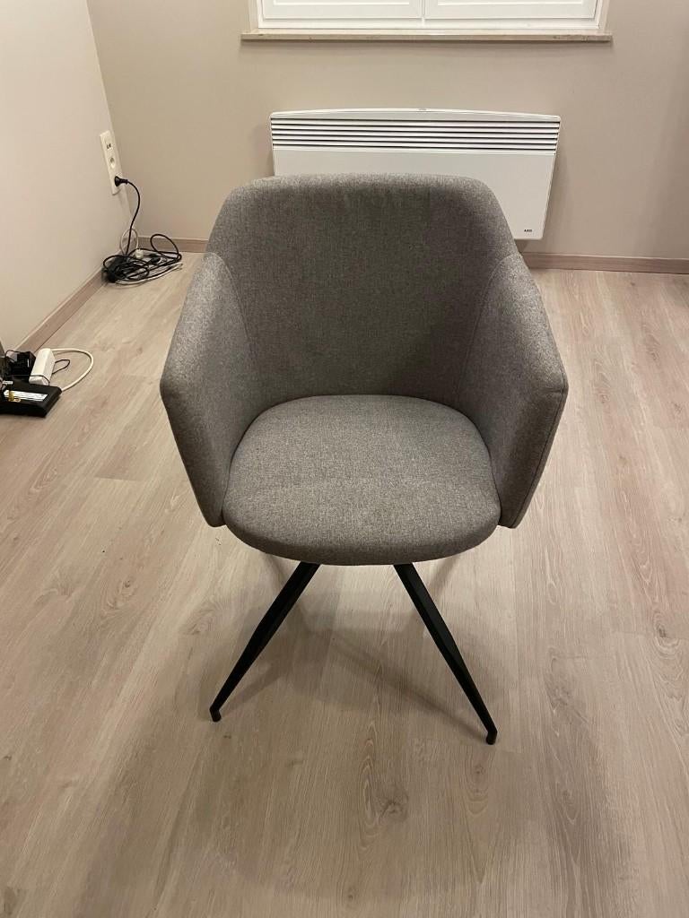 Zes eetkamerstoelen, gestoffeerd, lichtgrijs, Gris, Comme neuf, Enlèvement, Cinq, Six Chaises ou plus