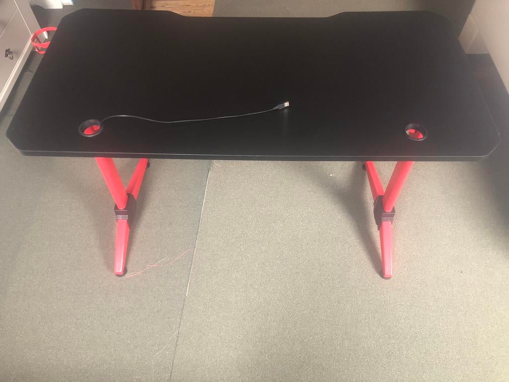Bureau gamer, Sports & Fitness, Enlèvement, Comme neuf
