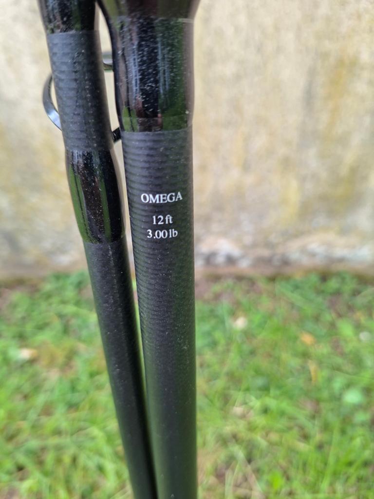 cannes à peche omega 12ft 3.00lbs faire offre raisonnable