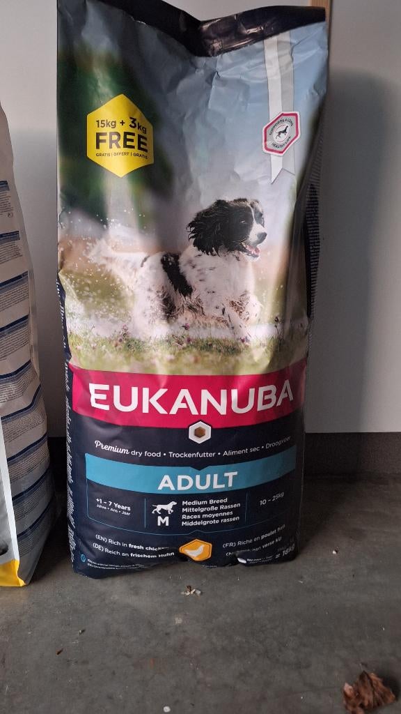 Zakken hondenvoer hills en eukanuba, Dieren en Toebehoren, Ophalen, Hond