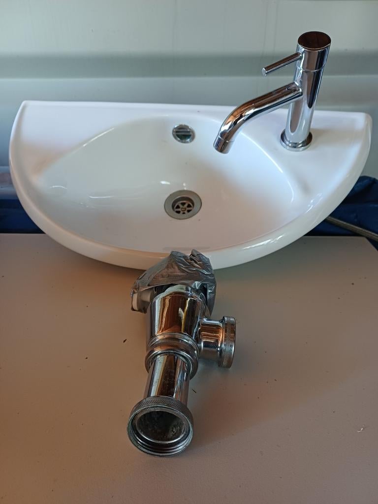 Lavabo - lavabo + ciphon - WC/WC - 55 cm - Marque nordique, Bricolage & Construction, Enlèvement, Toilettes