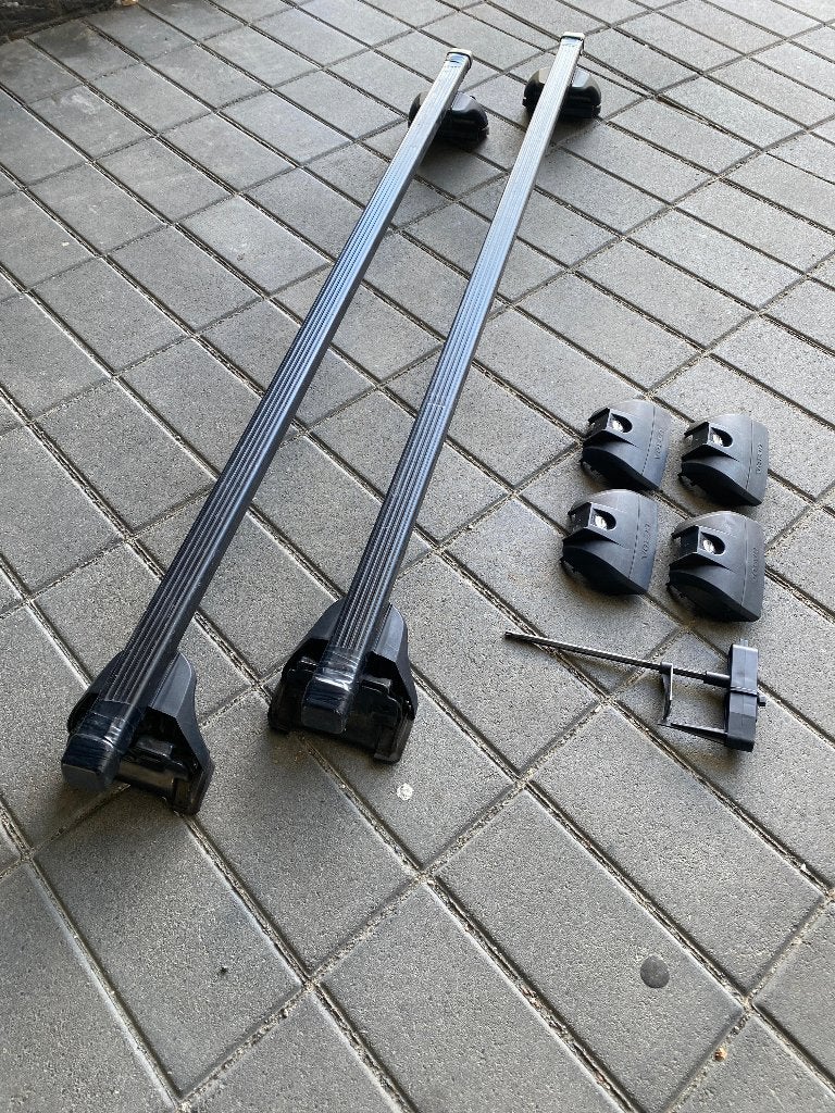 Volvo dakdragers – origineel, voor V40 (2012–2019), Auto diversen, Dakdragers, Ophalen, Gebruikt