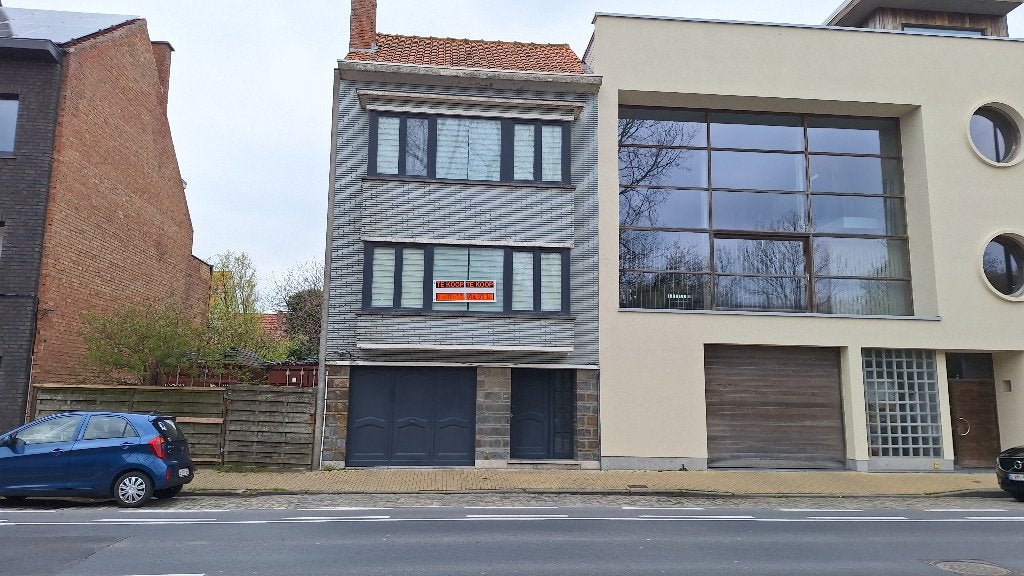 Huis te koop in oostende met 4 slaapkamer, Immo, Maisons à vendre, Maison 2 façades, Ostende, 200 à 500 m², 150 m²