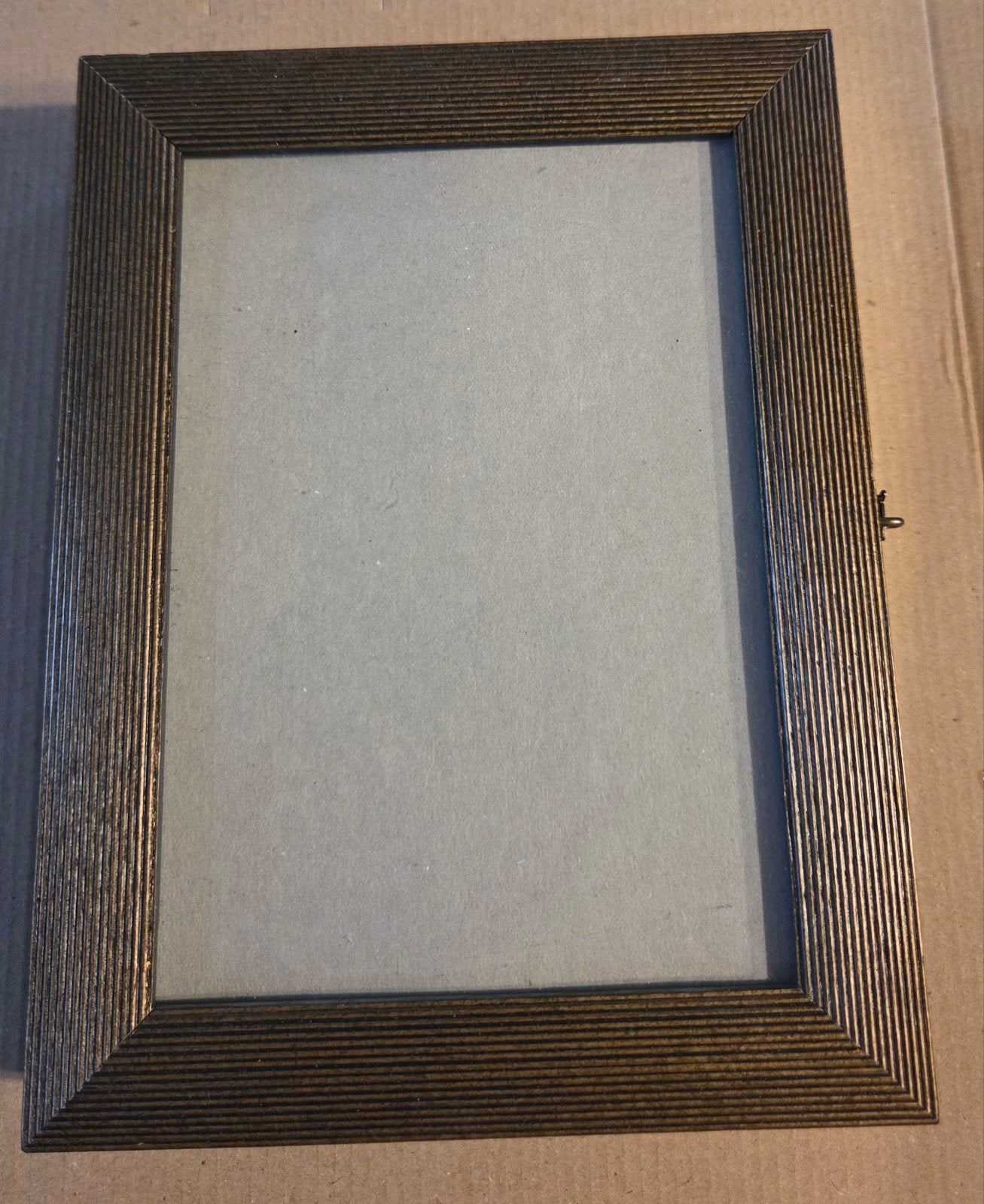 Houten sleutelkastje met fotolijst 13x18 cm, Ophalen of Verzenden, Zo goed als nieuw, Bruin, Hout
