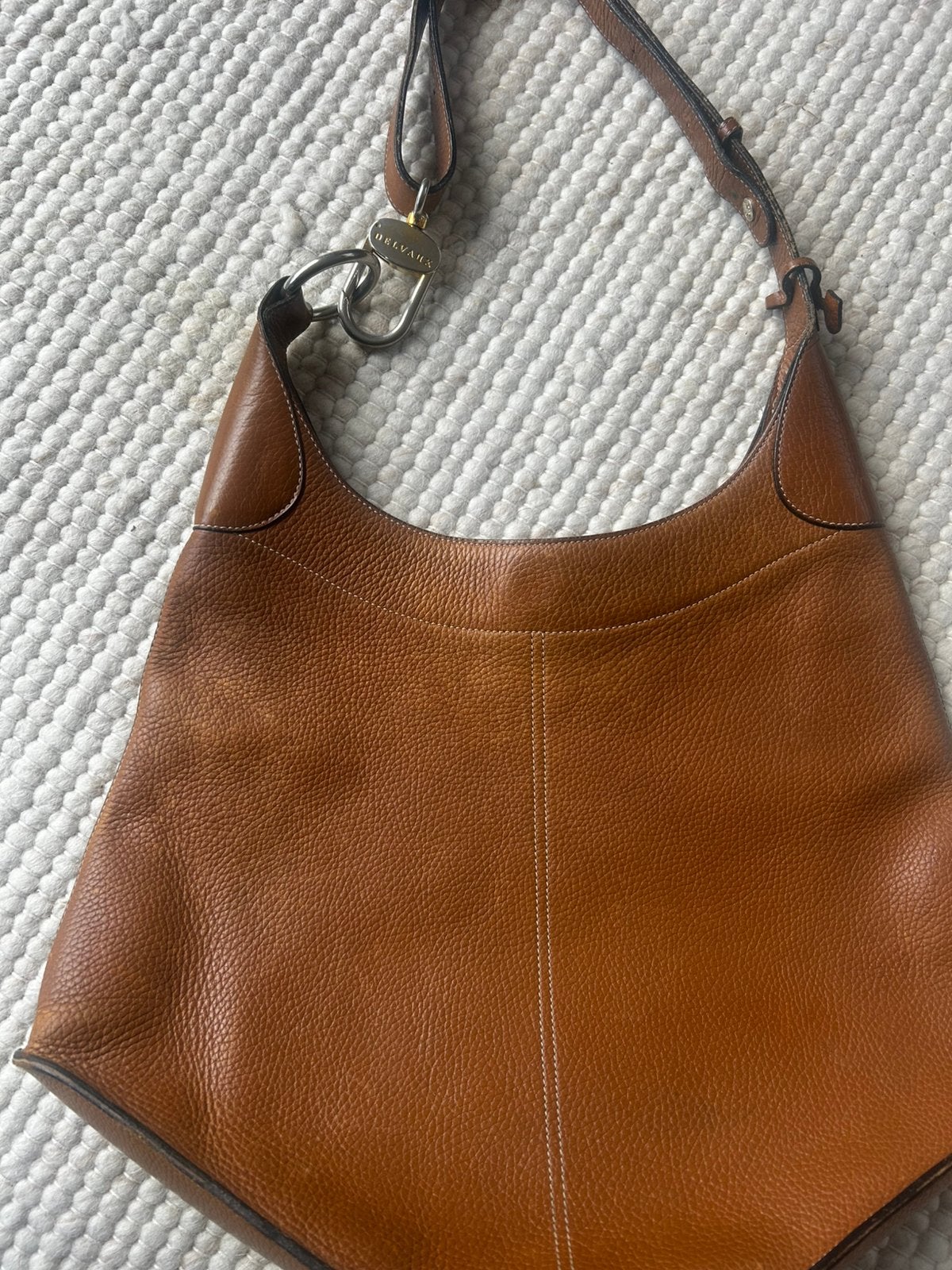 Delvaux Satan cognac kleur, Ophalen of Verzenden, Zo goed als nieuw