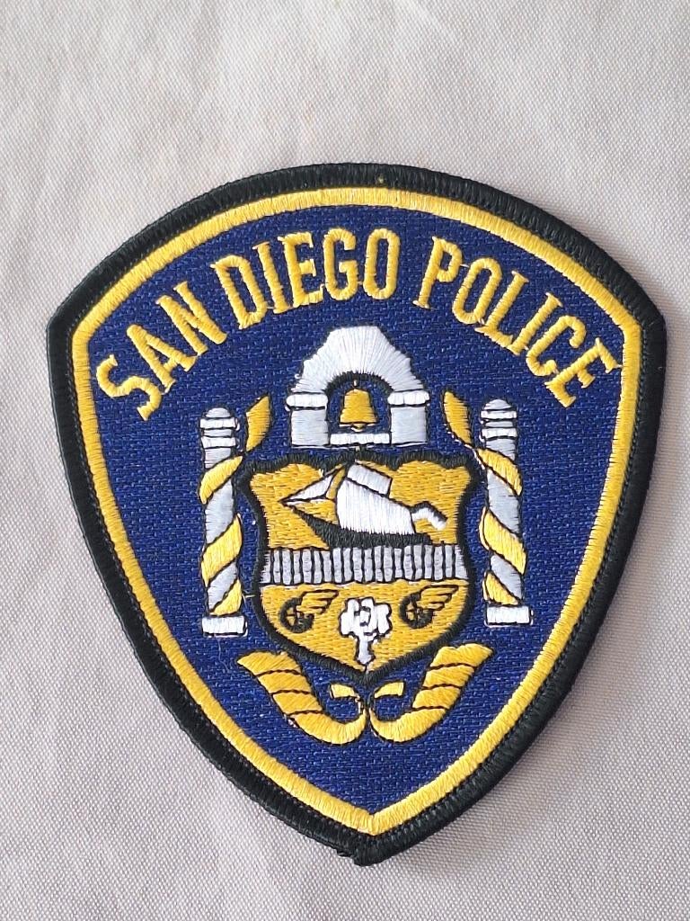 SAN DIEGO POLICE -  Écusson police américaine, Collections, Enlèvement ou Envoi, Gendarmerie, Autres types