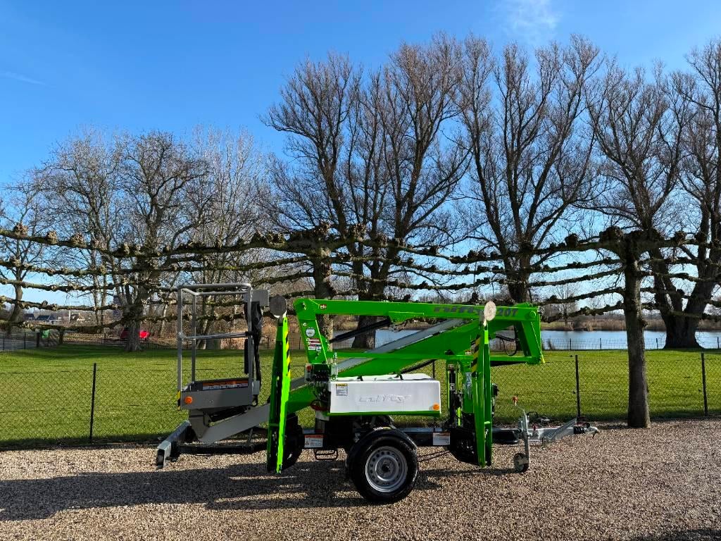 Niftylift 120 T Aanhanger hoogwerker / Aanhangerhoogwerker, Zakelijke goederen, Machines en Bouw | Liften, Steigers en Ladders