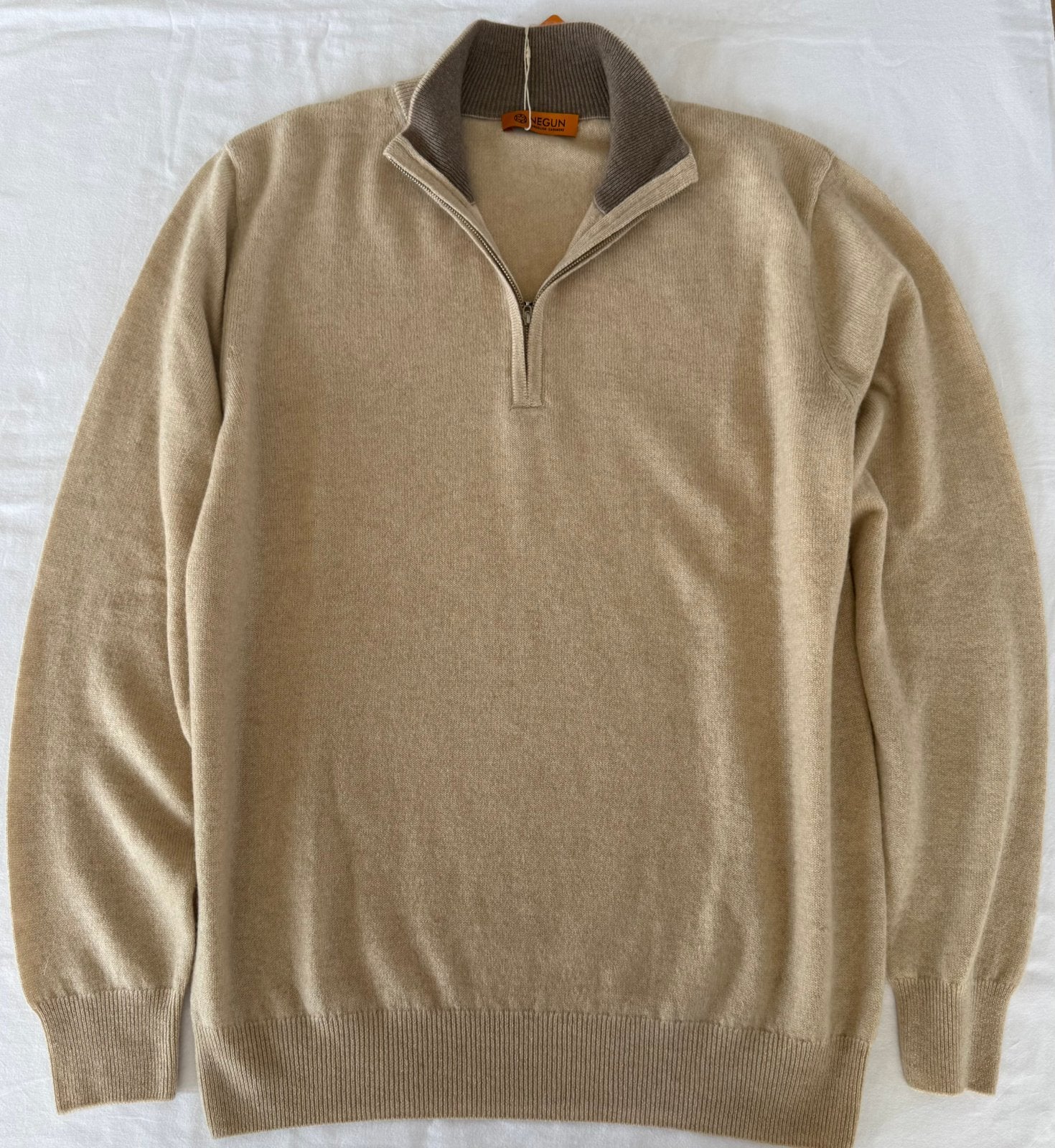 Pull pour homme en 100 % pur cachemire mongol., Enlèvement ou Envoi, Neuf, Taille 52/54 (L), Beige