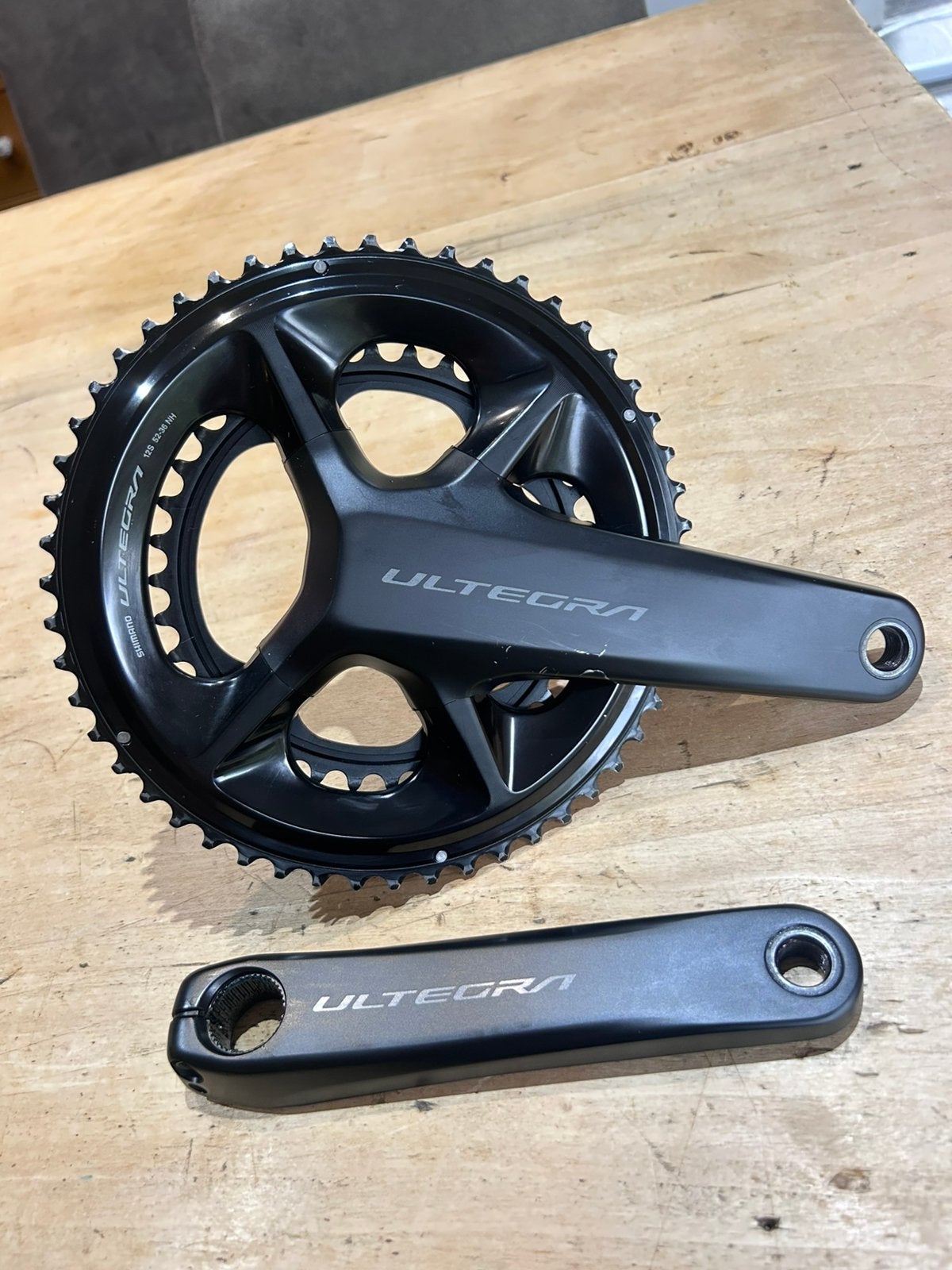 Pedalier Shimano Ultegra 165mm 52/36, Vélos & Vélomoteurs, Enlèvement ou Envoi, Comme neuf