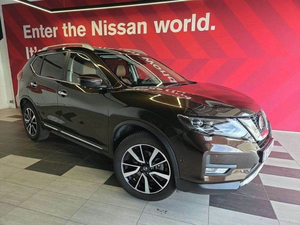 Nissan X-Trail Tekna / 150pk / Trekhaak, Auto's, Euro 6, 161 g/km, Bruin, USB