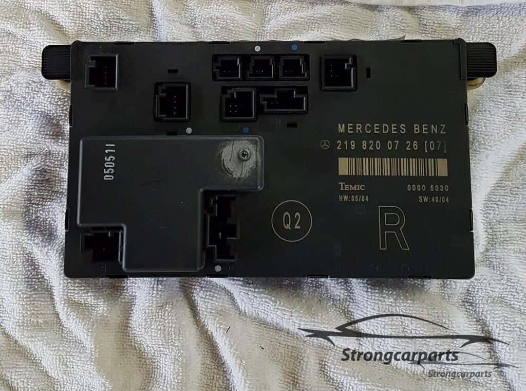 Mercedes CLS Deur module rechts voor. 2198200726, Utilisé, -, -, Enlèvement ou Envoi