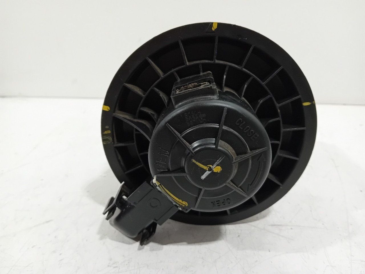 Kachel ventilator motor Hyundai i20, Autos : Pièces & Accessoires, Onderdelen@venauto.nl, Van der Ven Autorecycling B.V., Ettenseweg 76, 4706 PB Roosendaal, The Netherlands