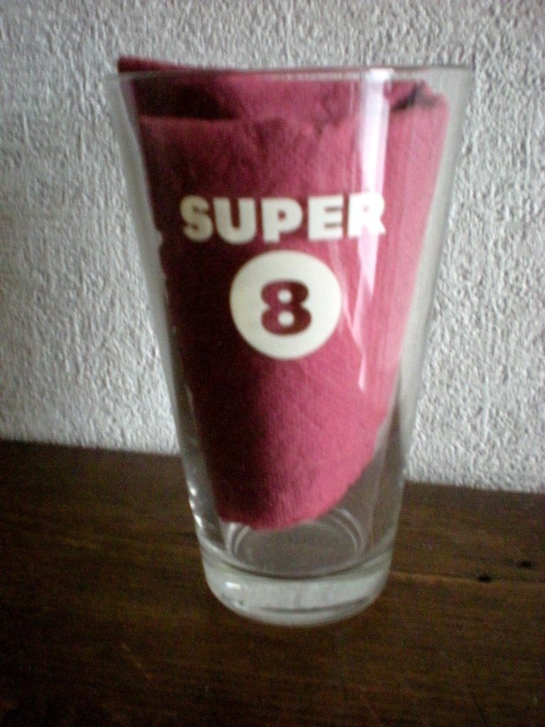 SUPER 8   25 cl, Verzamelen, Biermerken, Ophalen of Verzenden, Zo goed als nieuw, Glas of Glazen