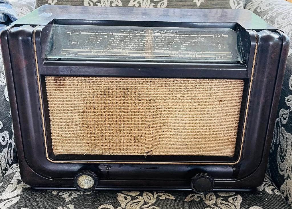 Étui décoratif en bois bakélite radio à tube vintage 1945, Enlèvement