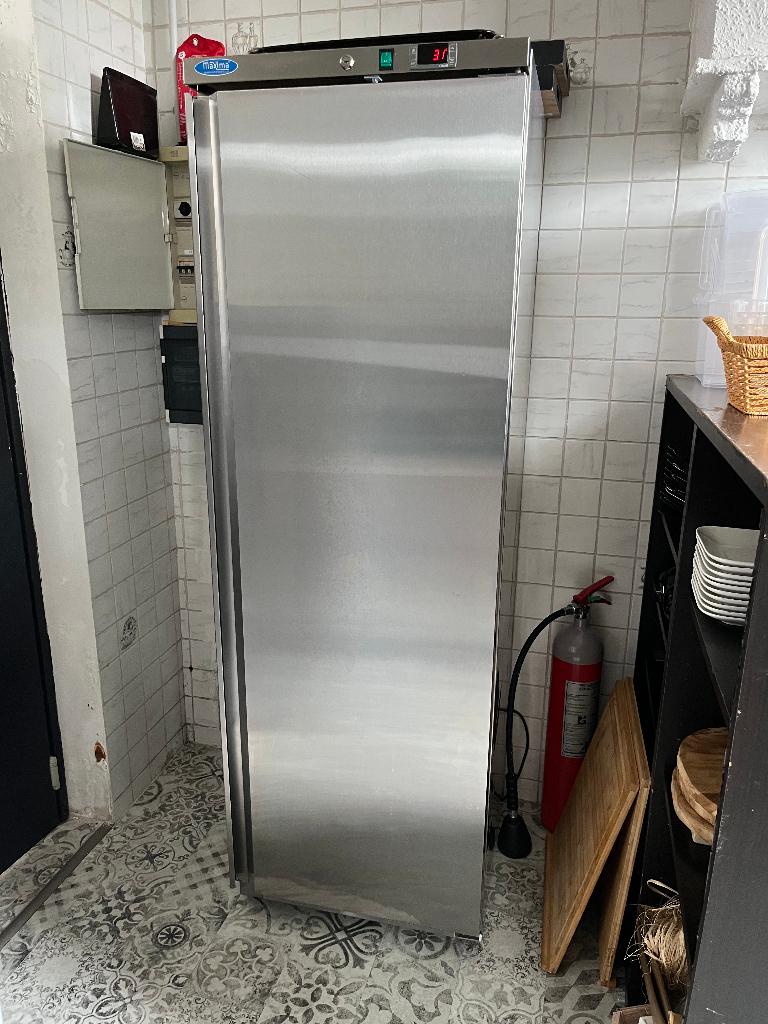 Ijskast horeca 2m, Elektronische apparatuur, Ophalen, Zonder vriesvak, 200 liter of meer, 60 cm of meer