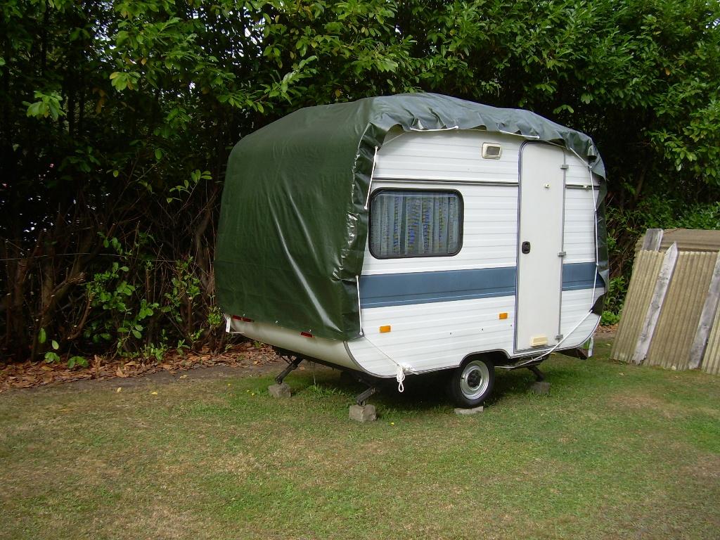 Caravan, Standaardzit, Koelkast, Dwarsbed, Tot en met 3